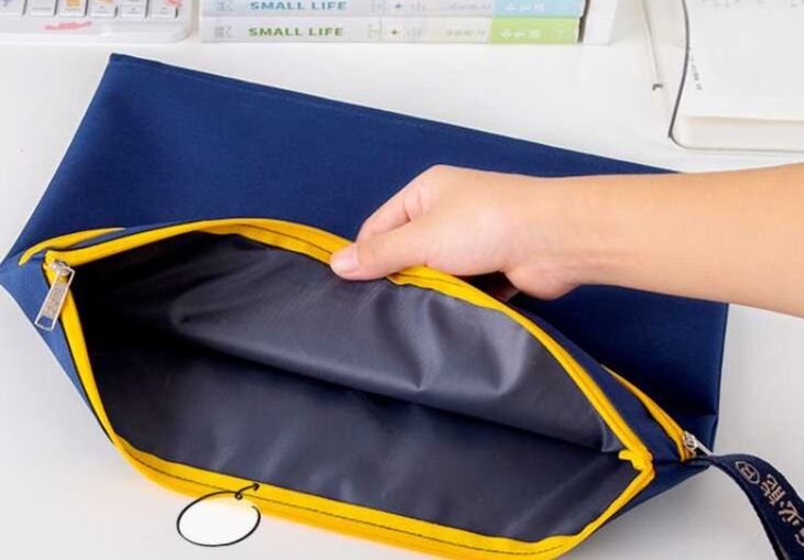 A4トートバッグ すっきり収納 多機能書類ケース