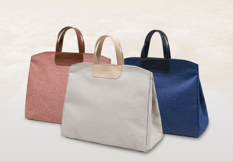 A4トートバッグ 上品シンプル 軽量ファブリックトート
