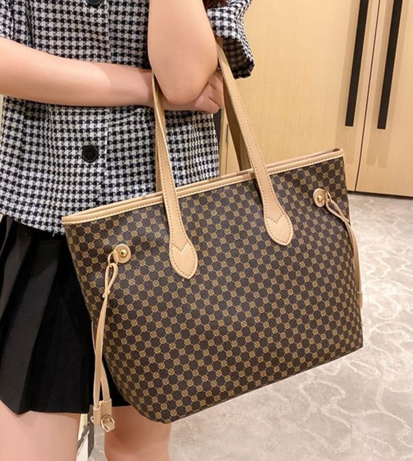 A4トートバッグ 格子模様の上品トートバッグ