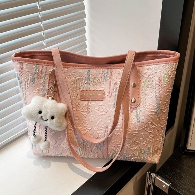 A4トートバッグ 刺繍模様の日常トート