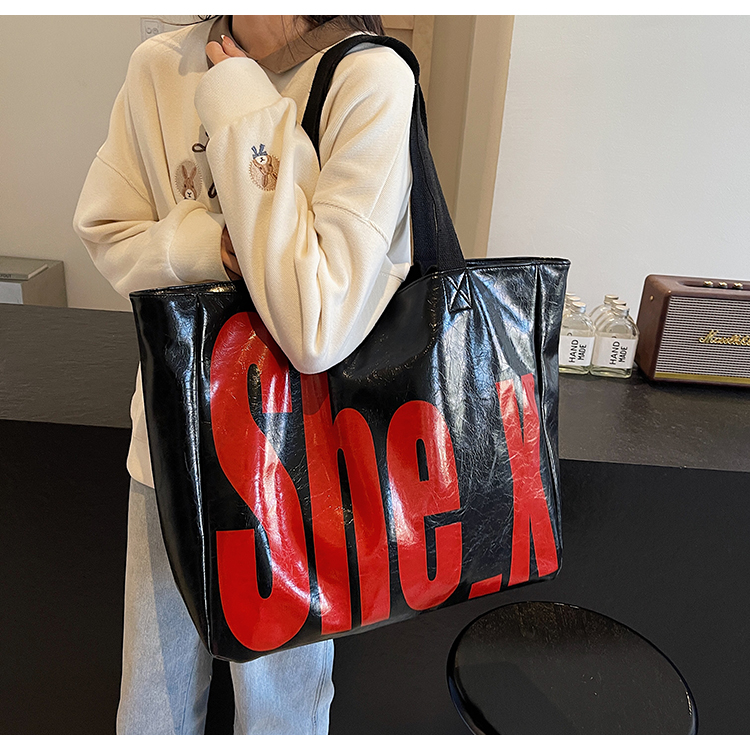 A4トートバッグ メッセージデザイン ビッグロゴトート