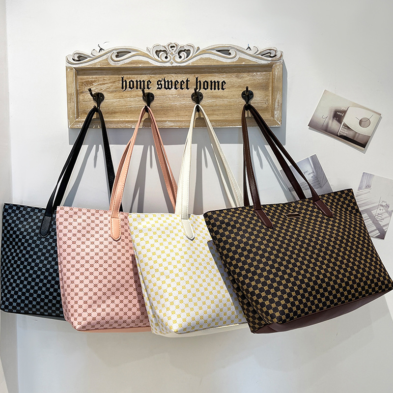 A4トートバッグ 市松模様の上品トートバッグ