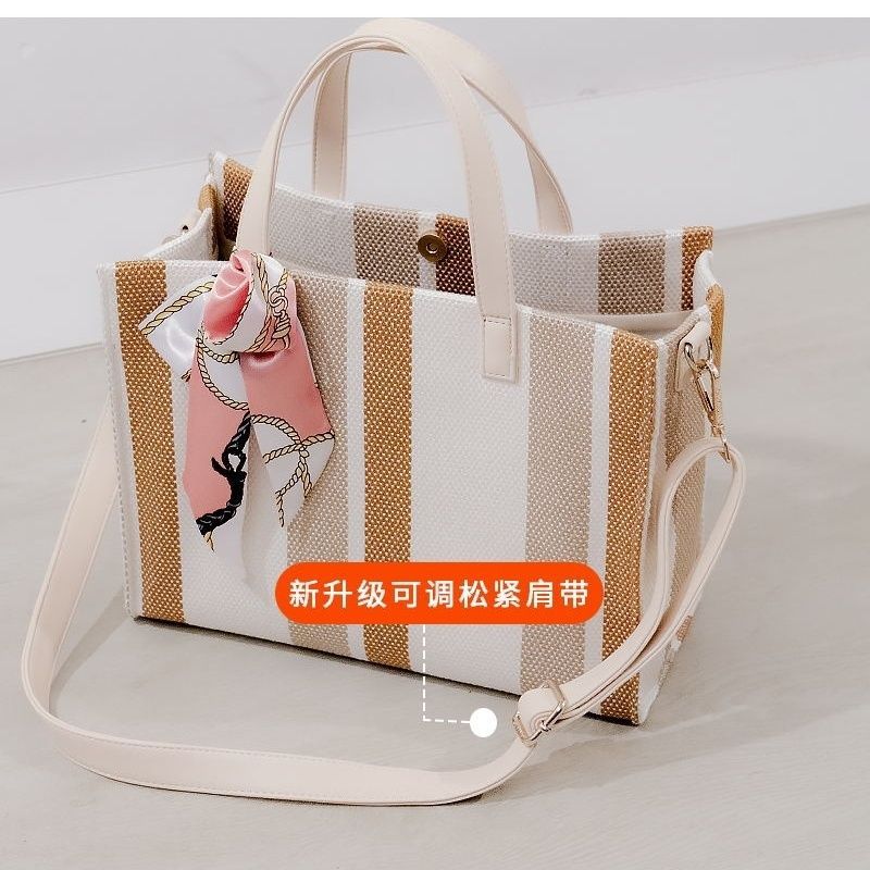 https://fulmo-img-server.com/a4totemarket/85f5ef1a-219d-4fd7-abde-06489ac445e7.jpg