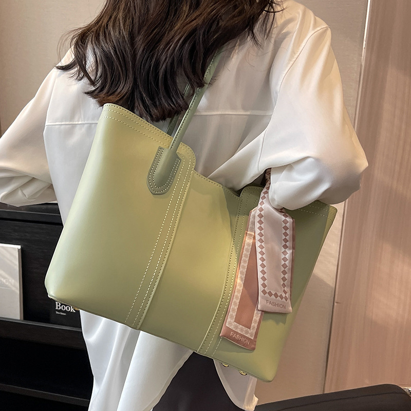 A4トートバッグ スカーフ付き上品シンプルトートバッグ