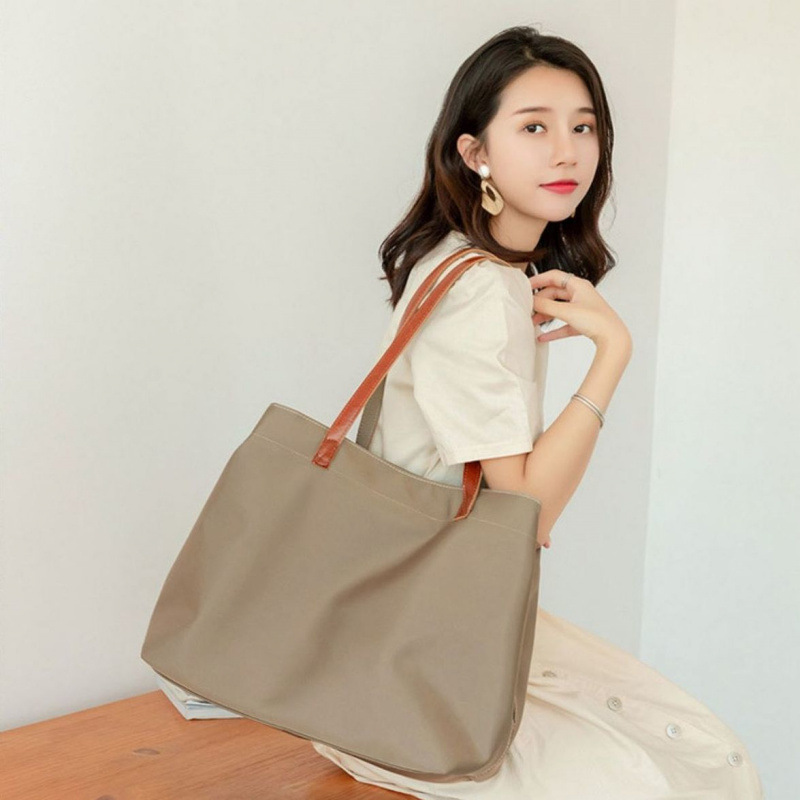 A4トートバッグ 上品シンプル肩掛けA4トートバッグ