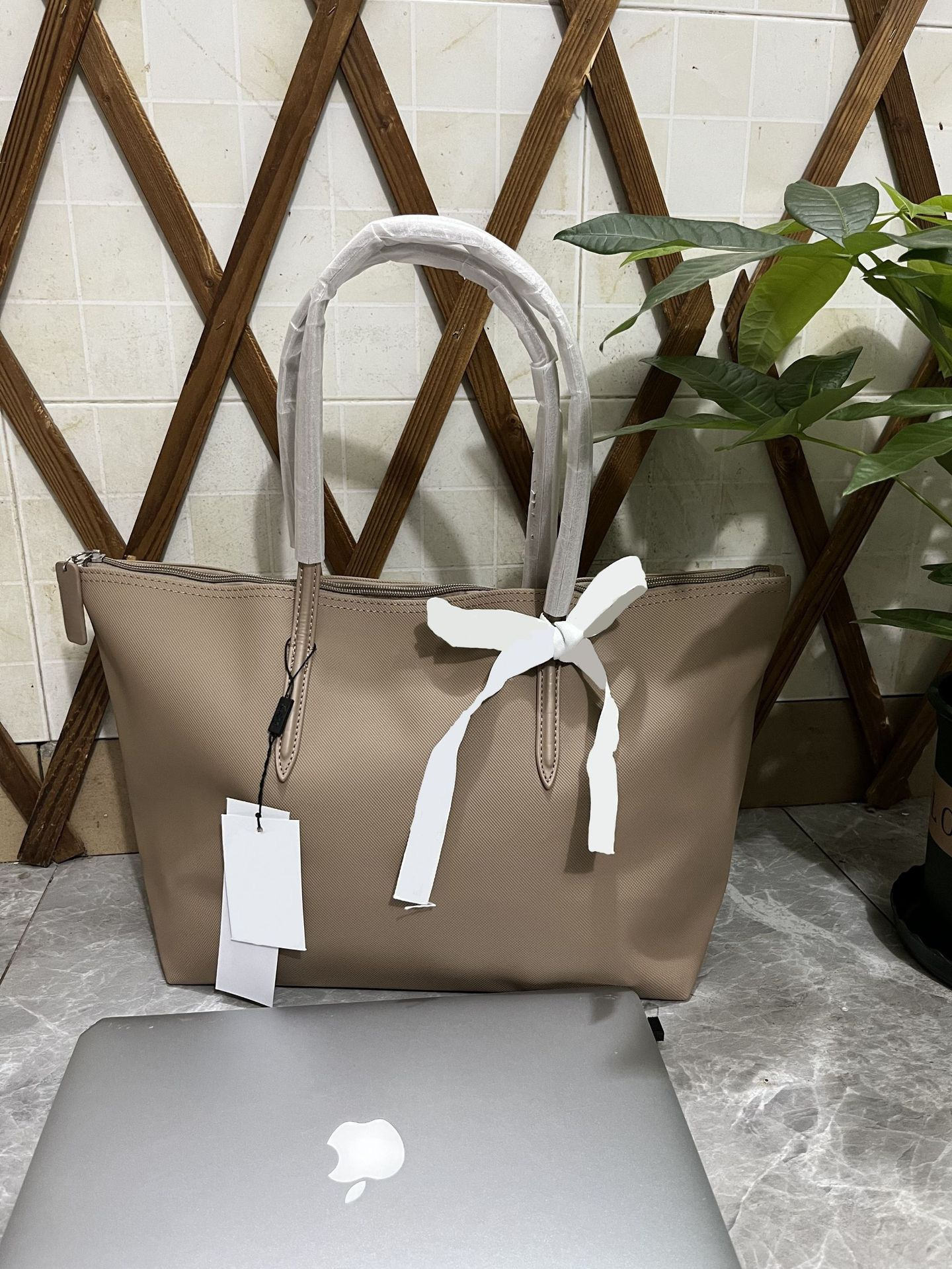 A4トートバッグ リボン付き上品シンプルトート