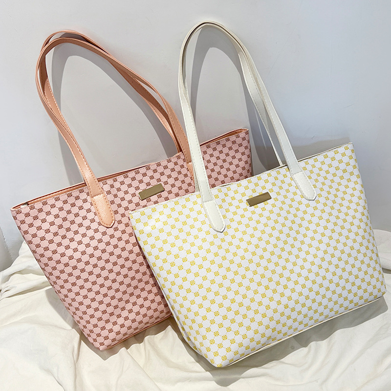 A4トートバッグ 市松模様の上品トートバッグ
