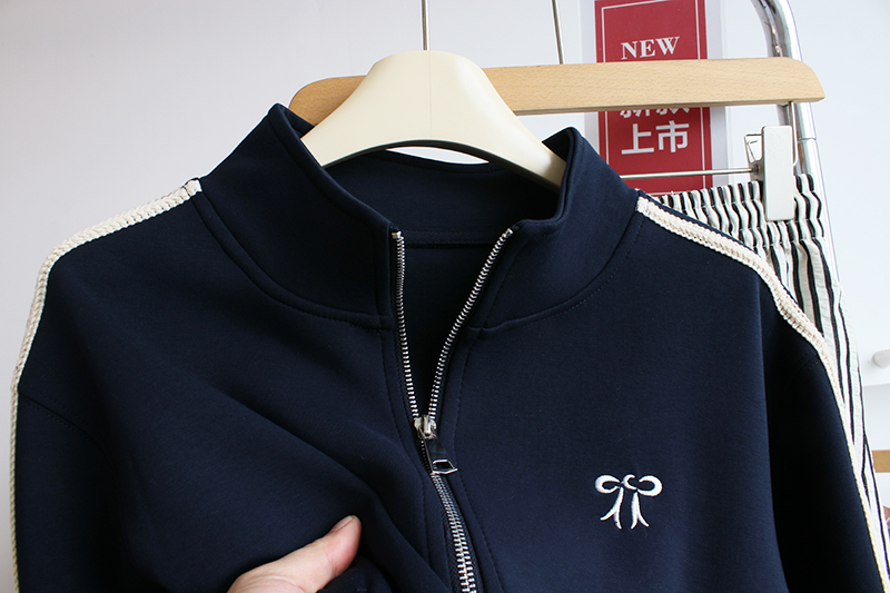 ジャージ レディース リボン刺繍 スポーティージャケット