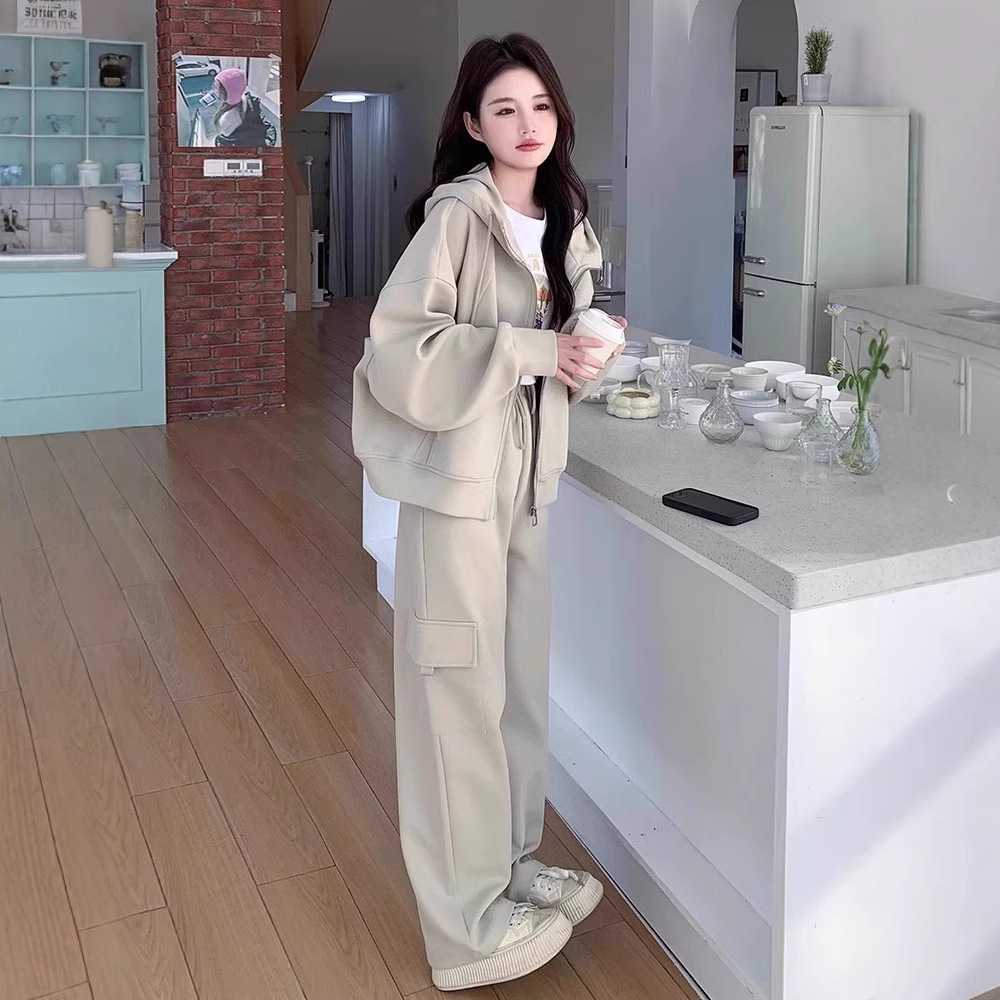 https://fulmo-img-server.com/activeluxe/1756285696306_97lrq786_jdcui62y.jpeg
