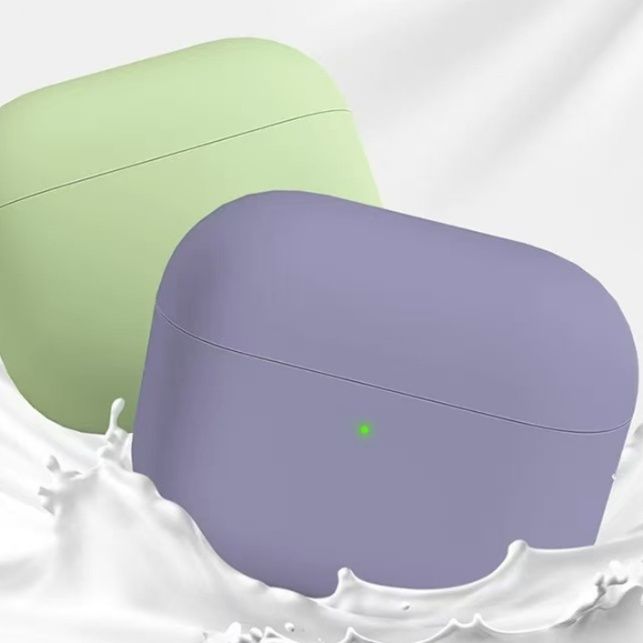 Airpodsケース シンプルシリコン保護ケース