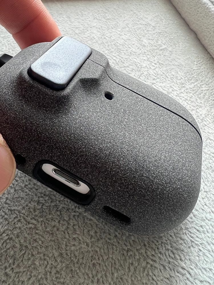 https://fulmo-img-server.com/airpods-labo/229e5c28-26c2-471e-b7ef-5060487e462b.jpg