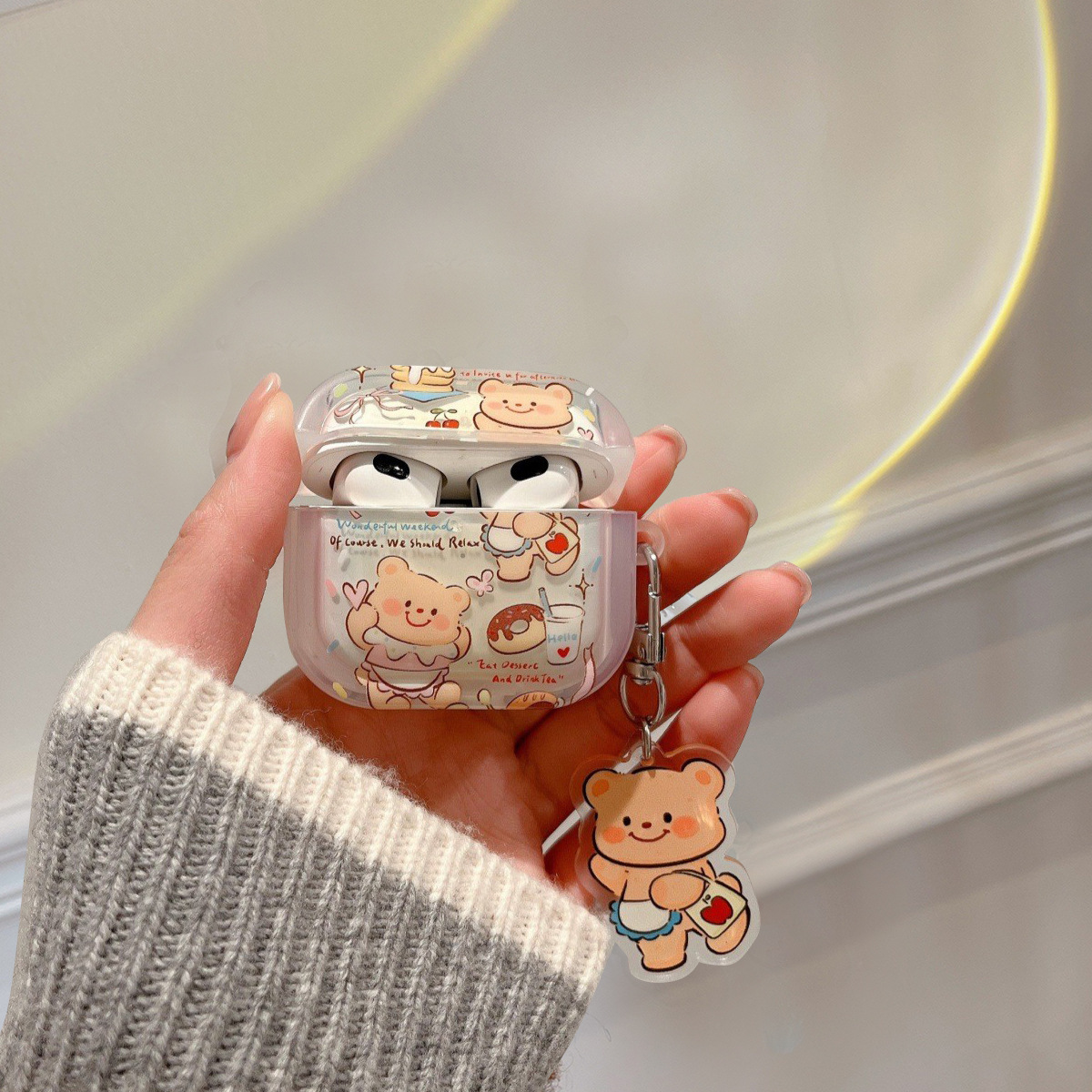 https://fulmo-img-server.com/airpods-labo/2fdb1b53-8c1a-4ef7-9bbd-a74d2532b194.jpg