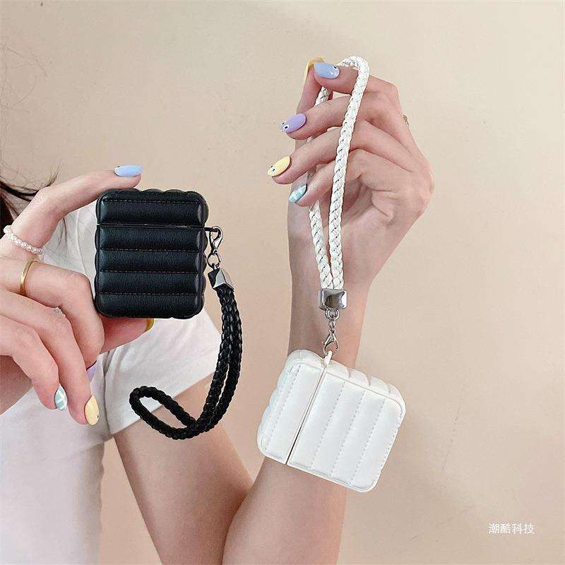 https://fulmo-img-server.com/airpods-labo/31370d7ff17c4edf9c961e38e8522469.jpg