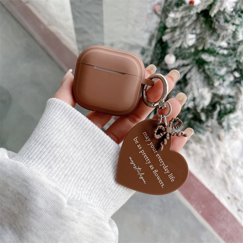 https://fulmo-img-server.com/airpods-labo/5f077e2b-411f-46b9-93ad-92eaf59947e0.jpg