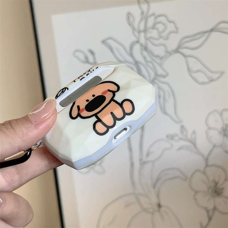 https://fulmo-img-server.com/airpods-labo/73cef0eba82a46bb96bf7e6c06d6ea7f.jpg