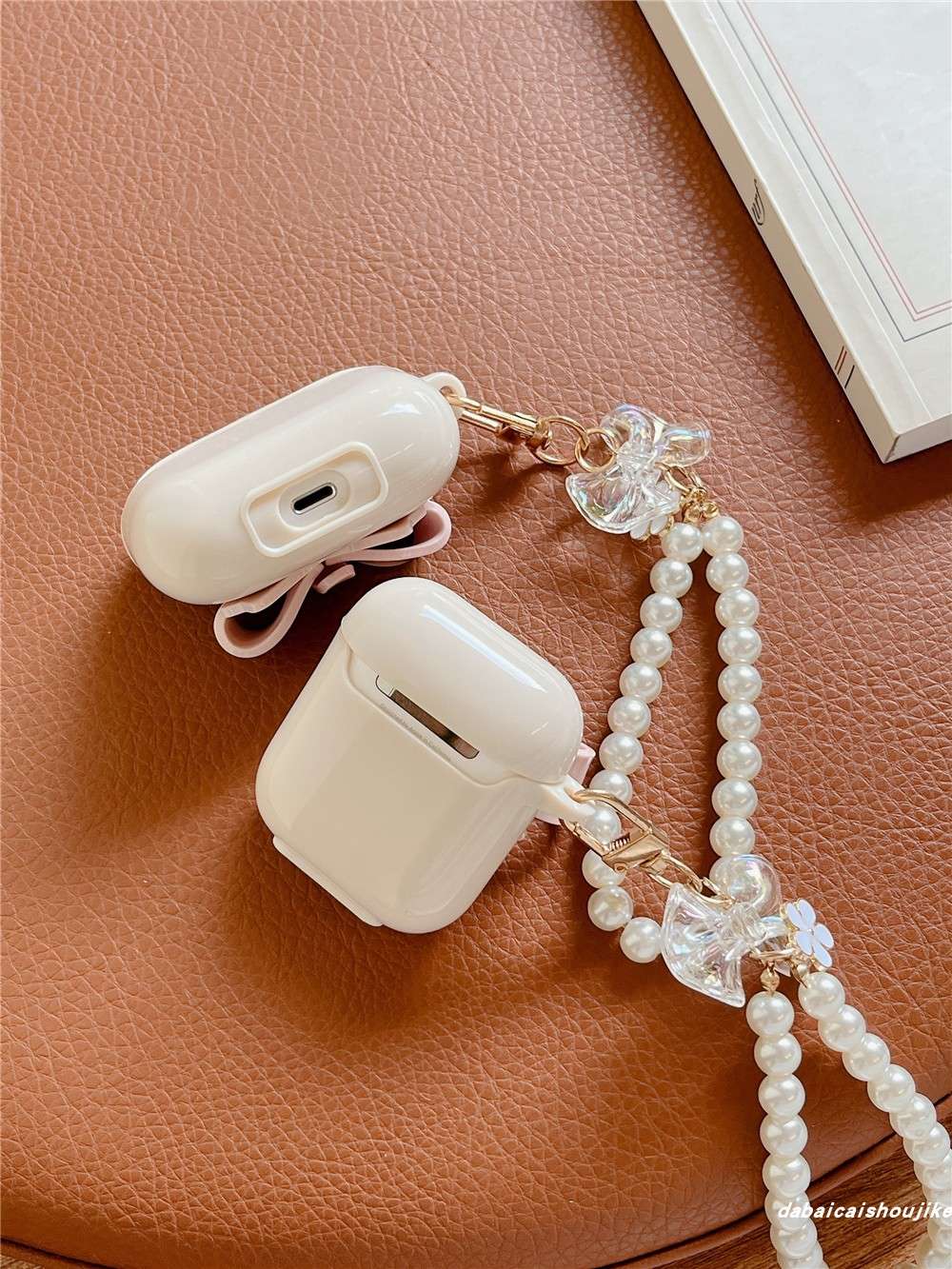 https://fulmo-img-server.com/airpods-labo/75c28492913e4fd7922a420fb05a9ecd.jpg