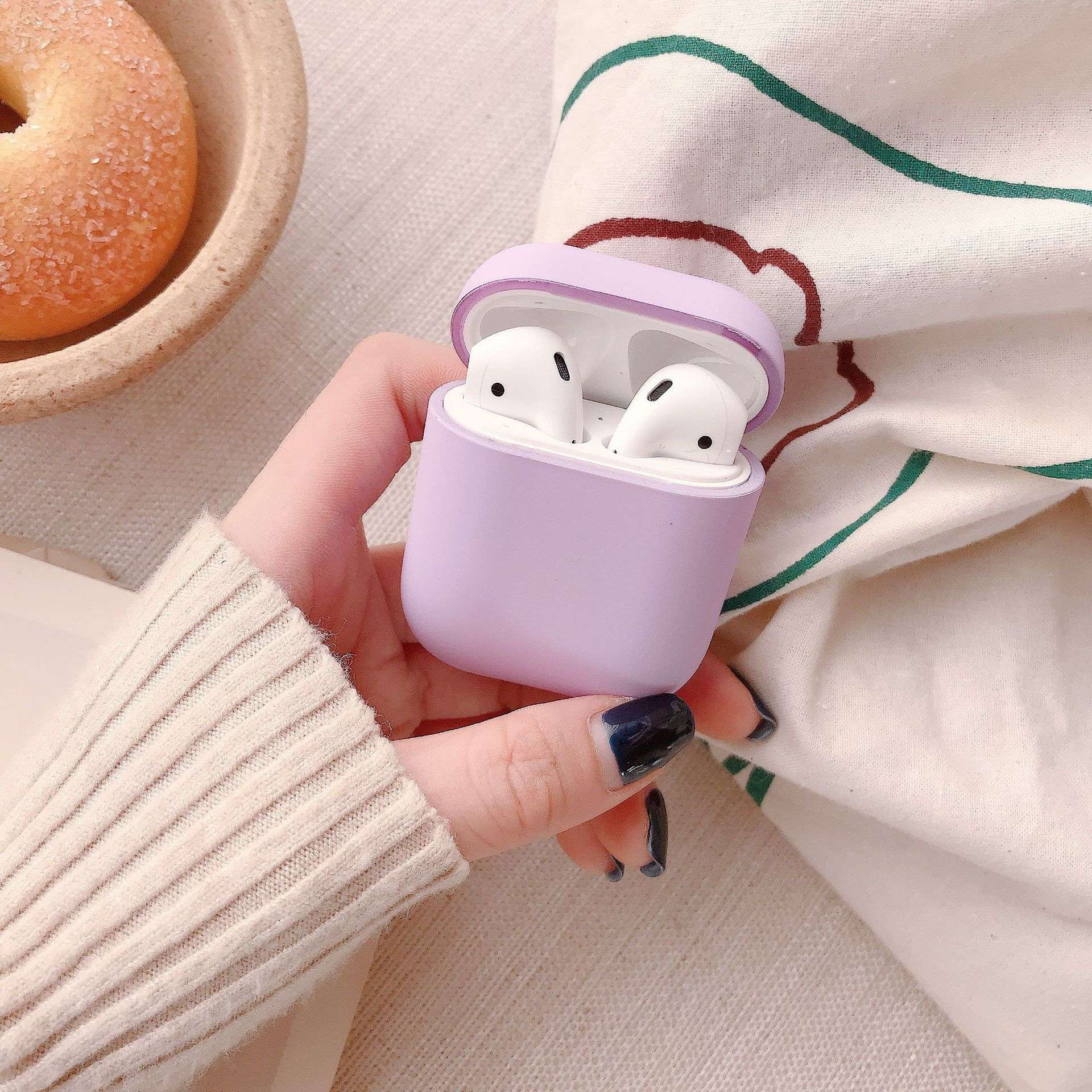 https://fulmo-img-server.com/airpods-labo/7d92ef1b8098417c934ae7436e0053c8.jpg