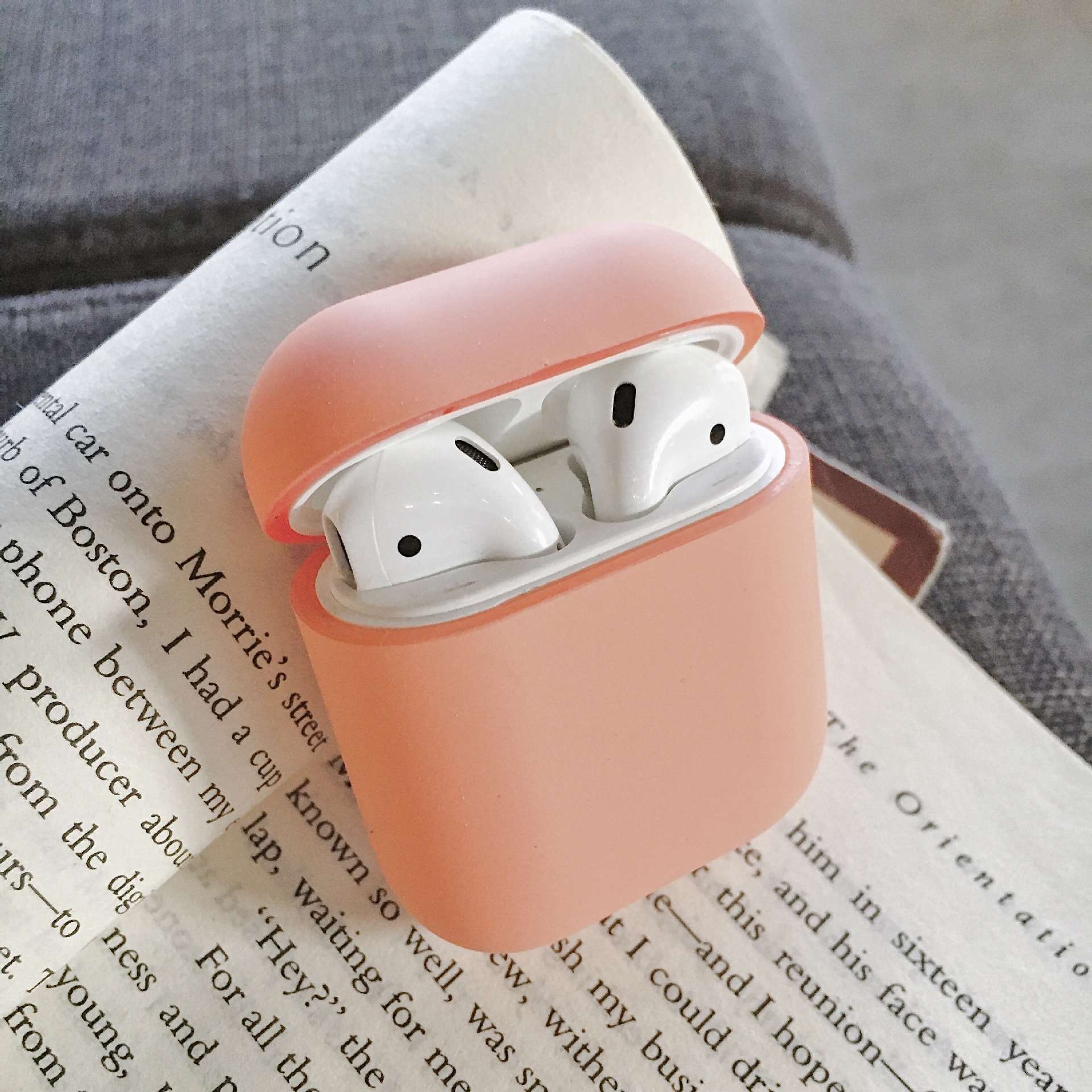 https://fulmo-img-server.com/airpods-labo/94a035698dfd4889b3b56efdf65fe5d0.jpg