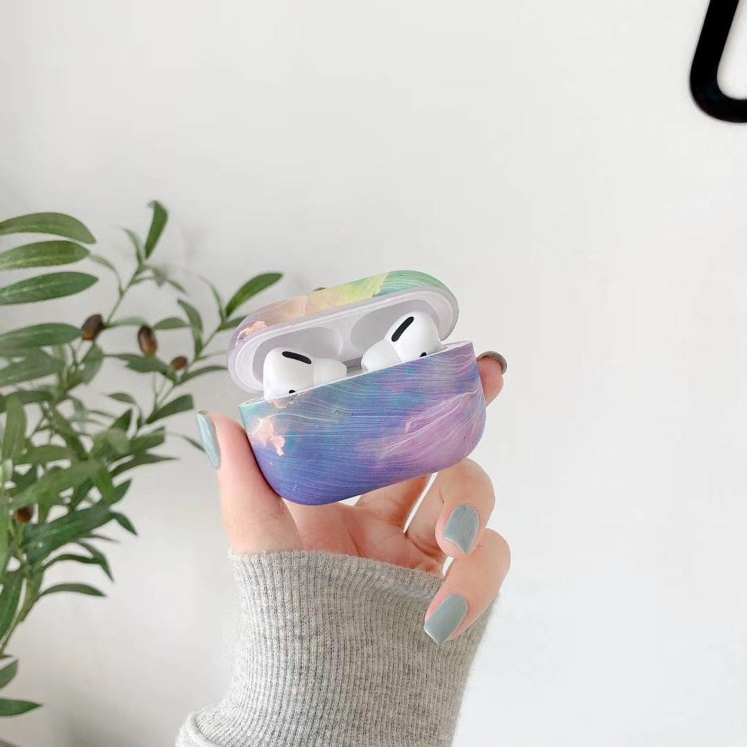 https://fulmo-img-server.com/airpods-labo/b091465e-c3c6-4e1a-a946-fd4064f160ca.jpg