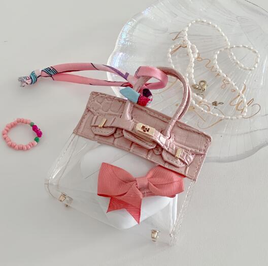 https://fulmo-img-server.com/airpods-labo/b4e18562-37d3-4747-9348-b19709e26817.jpg
