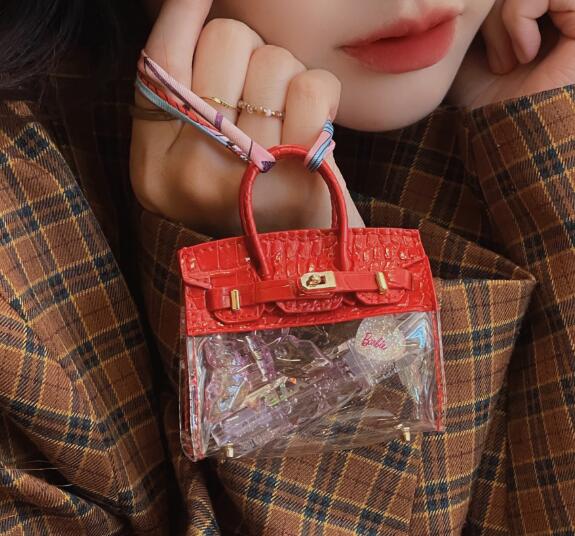 https://fulmo-img-server.com/airpods-labo/e0ced9a6-5506-4322-92a9-09ae1a2ebb1d.jpg