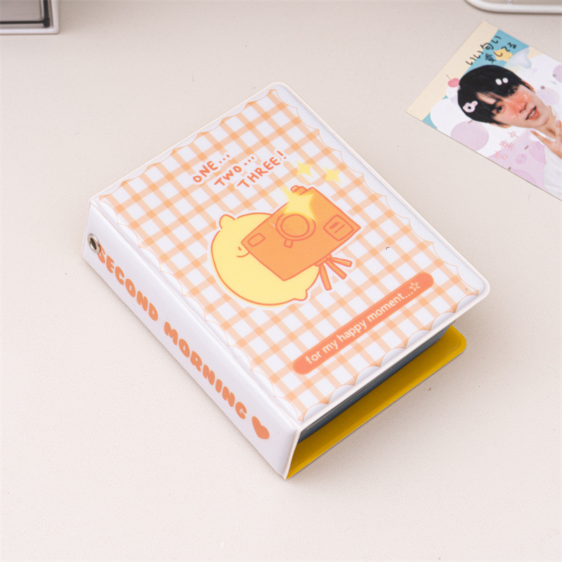アルバム 月とカメラデザイン格子柄チェキ保管アルバム