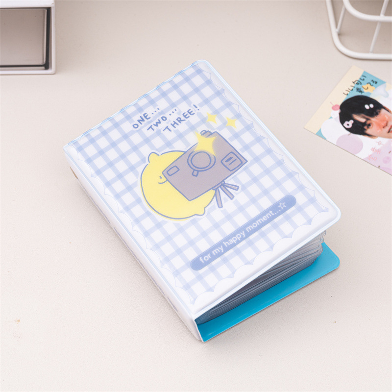アルバム 月とカメラデザイン格子柄チェキ保管アルバム
