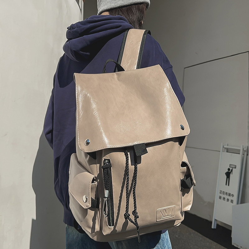 https://fulmo-img-server.com/alphabackpacks/02466c9a-489e-49a0-852d-0b0d8ee3ce9f.jpg