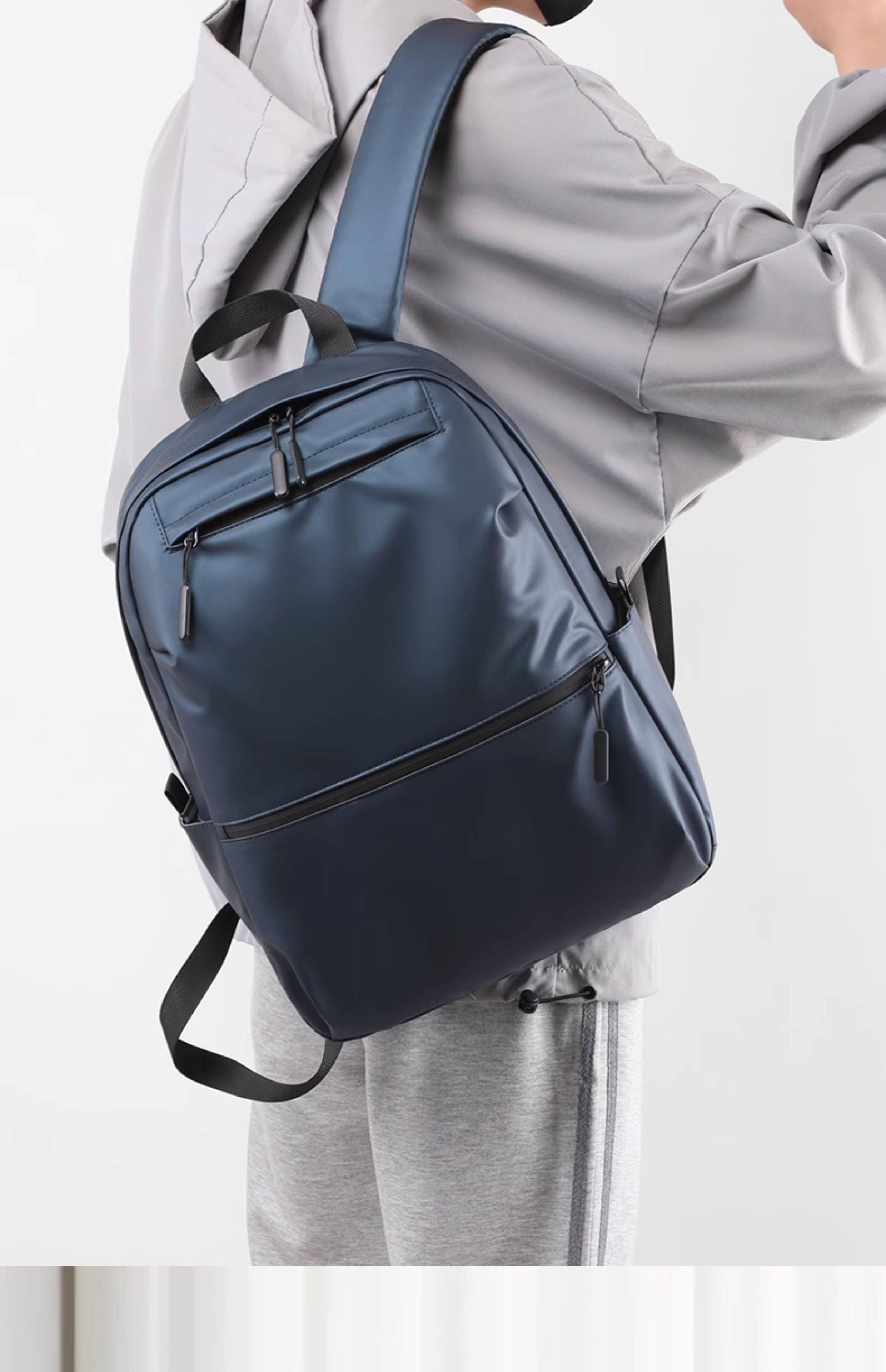 https://fulmo-img-server.com/alphabackpacks/06dfa68a-b835-40a0-ab78-443c87d9f0aa.jpg