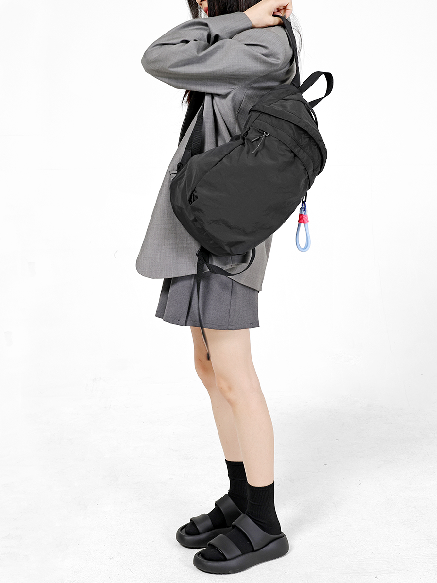 https://fulmo-img-server.com/alphabackpacks/0e9f13fb-12b3-4f54-8645-f2b29d78ef70.jpg