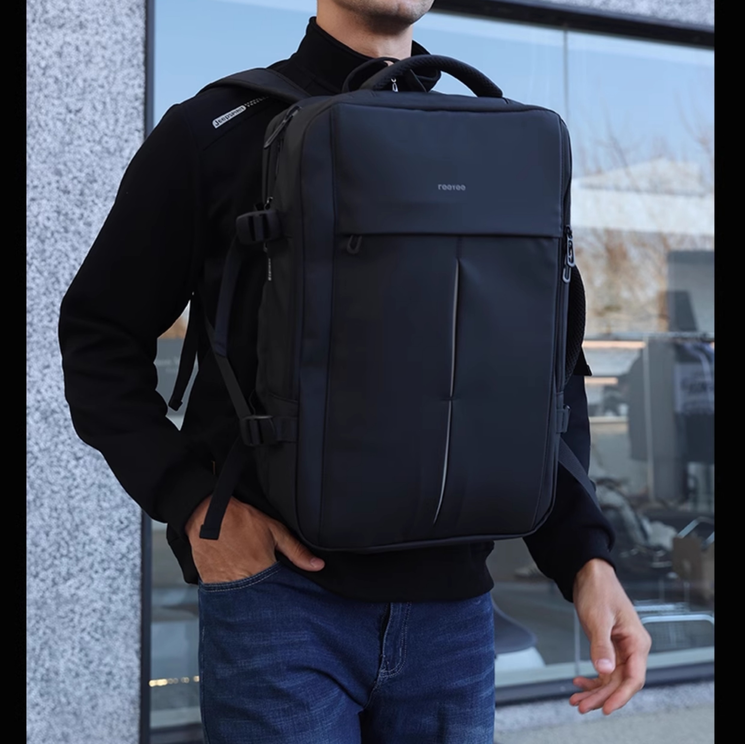 https://fulmo-img-server.com/alphabackpacks/1739841402822_vqmnzxbx_d60p6eza.jpeg