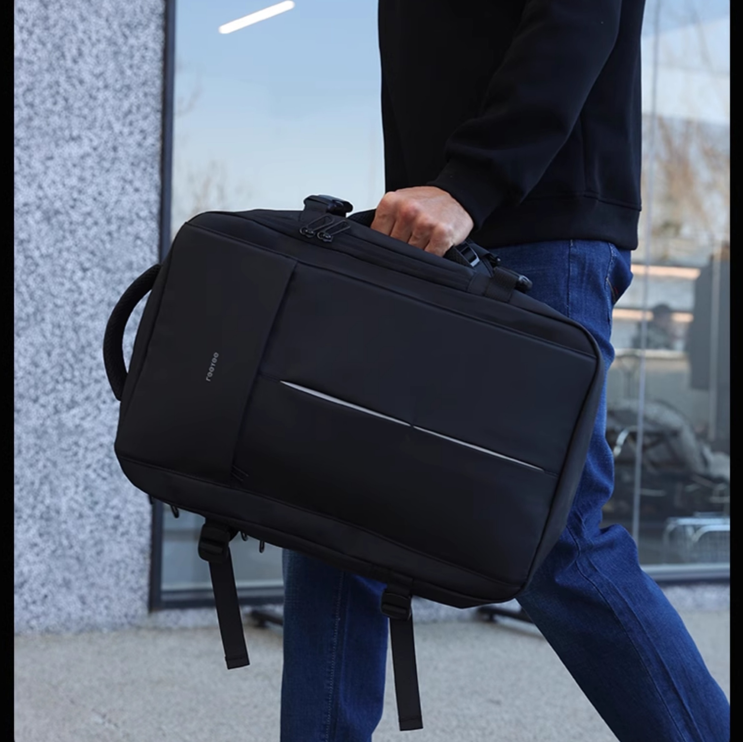 https://fulmo-img-server.com/alphabackpacks/1739841429398_nwbcaj1o_kv4687tp.jpeg