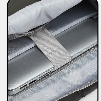バック パック メンズ 多機能フラップ式アウトドアバックパック