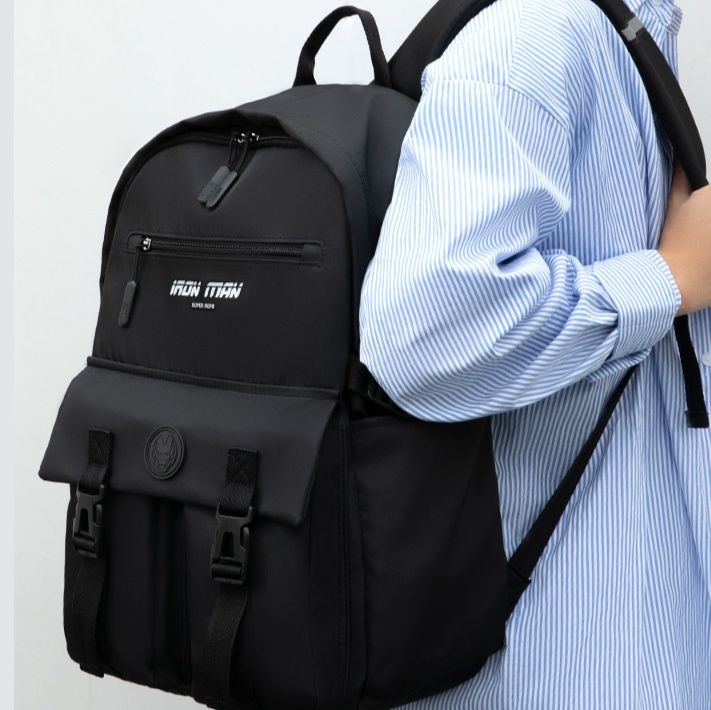 バック パック メンズ ヒーロー風多機能リュック