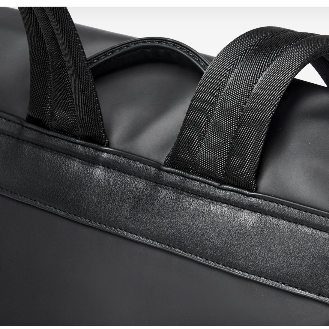 https://fulmo-img-server.com/alphabackpacks/1756172528565_7q67z2z9_pbtj0d7y.jpeg