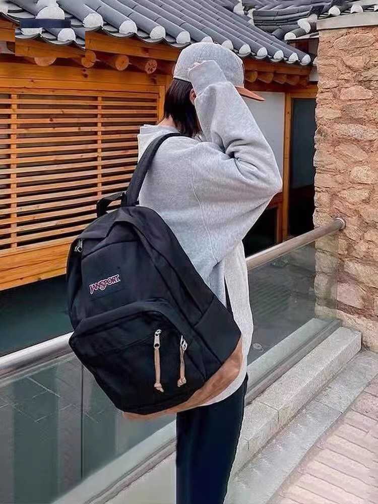 https://fulmo-img-server.com/alphabackpacks/1756287157397_dwurm9sr_lzlug59w.jpeg