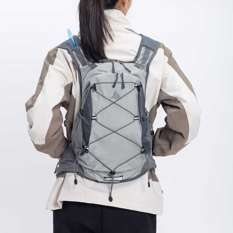 https://fulmo-img-server.com/alphabackpacks/1756287197714_mzxe08ho_wsch77f9.jpeg