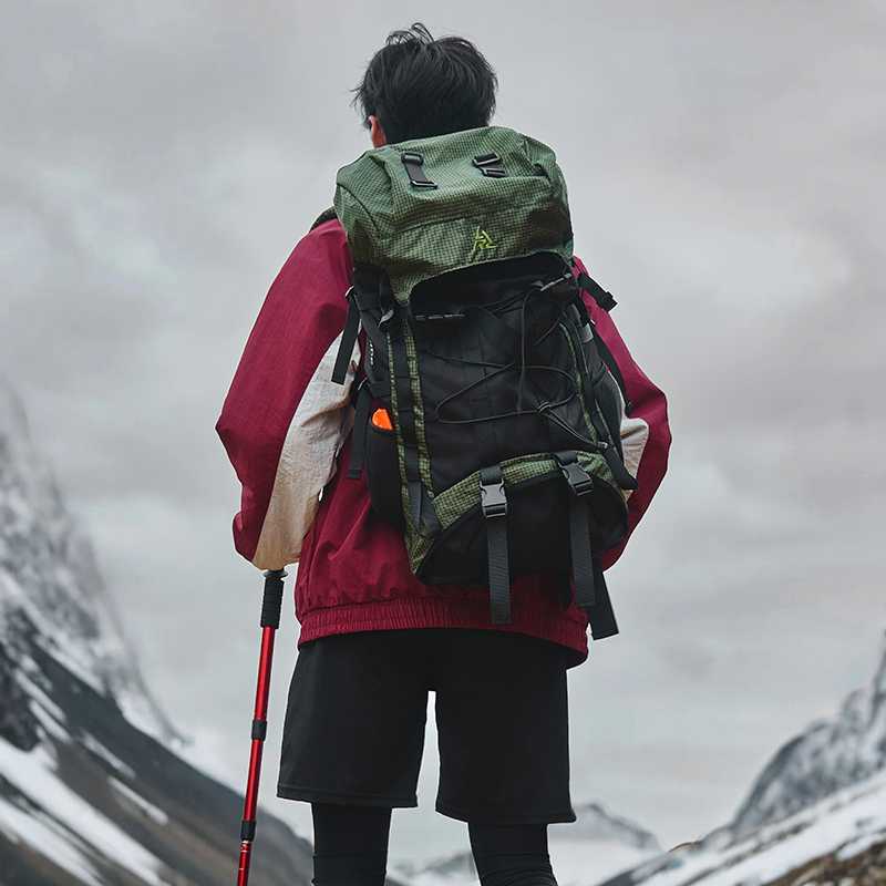 https://fulmo-img-server.com/alphabackpacks/1756287211128_0rae1i37_0buq6cze.jpeg