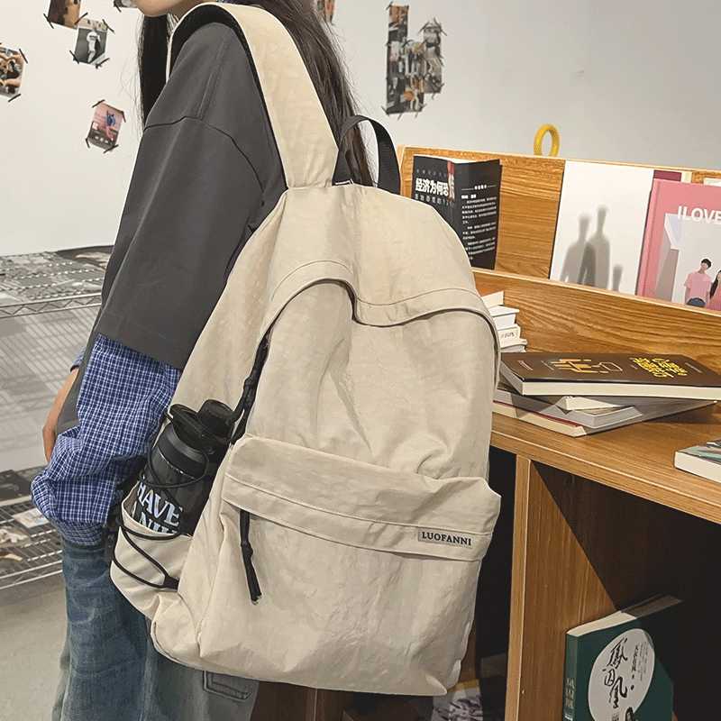 https://fulmo-img-server.com/alphabackpacks/1756287213176_sn7hjueb_ay7473o0.jpeg