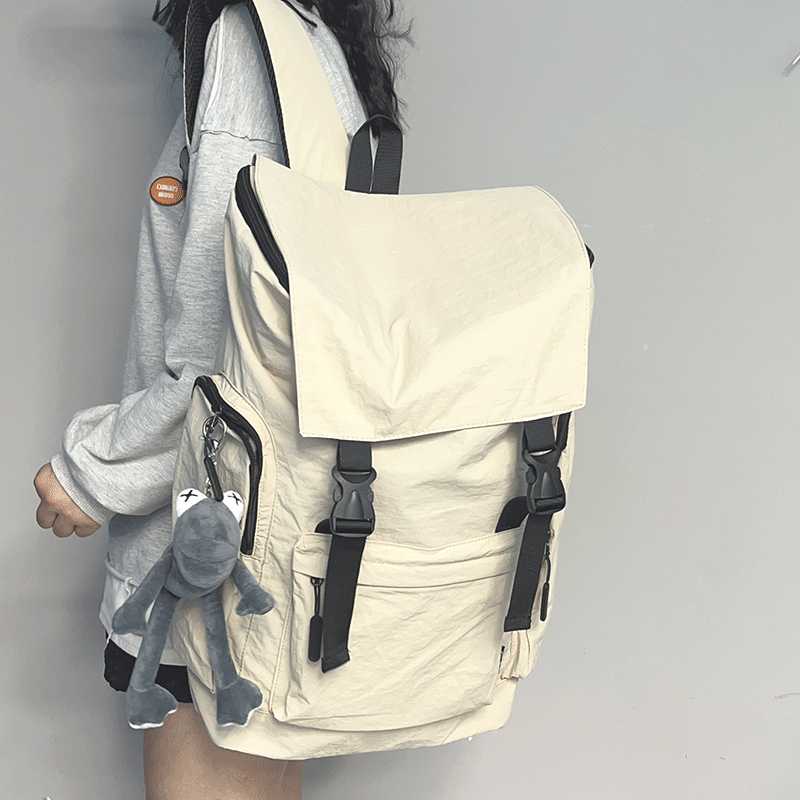 https://fulmo-img-server.com/alphabackpacks/1756287284089_6tilh9mv_2kboqmdu.jpeg
