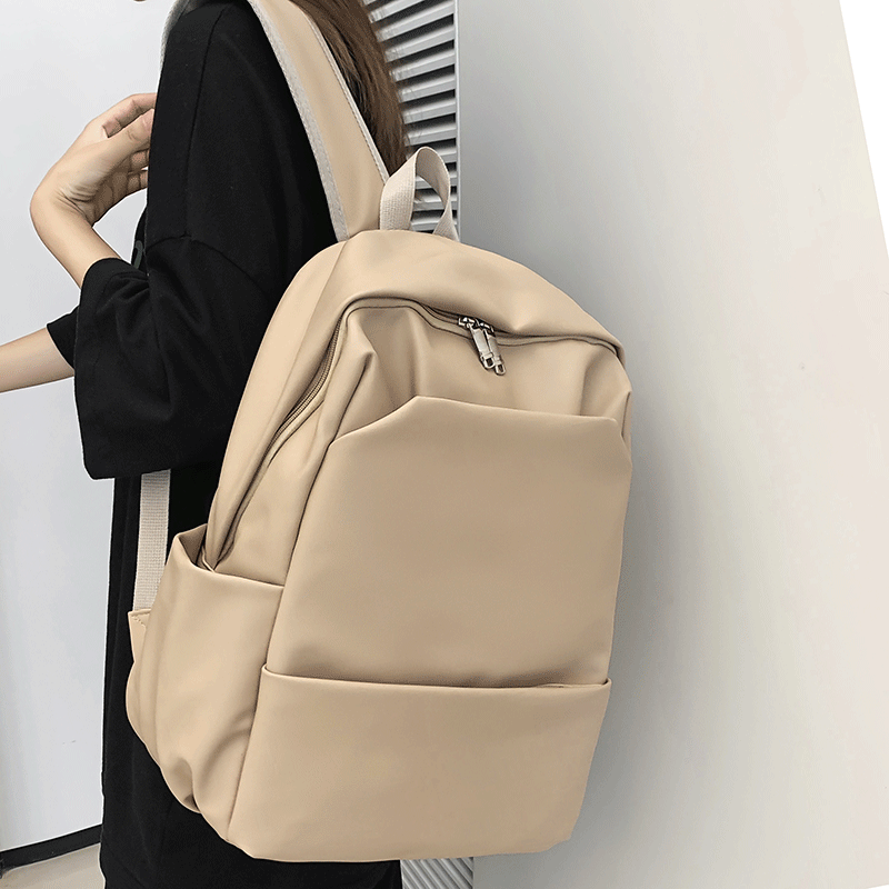 https://fulmo-img-server.com/alphabackpacks/34d211c7-c60d-4020-a4fc-2c975b275bf8.jpg