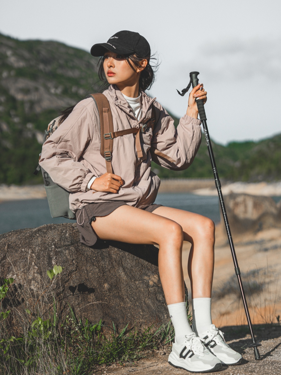 バック パック メンズ 多機能ポケット付き登山用バックパック