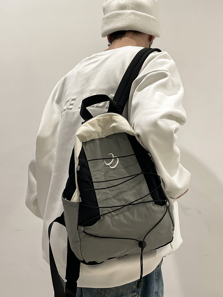 バック パック メンズ 軽量アウトドア背負いバッグ