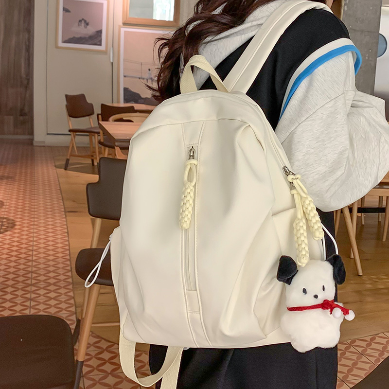 https://fulmo-img-server.com/alphabackpacks/4b0a35b9-2155-4f0f-8604-82b72c03d576.jpg