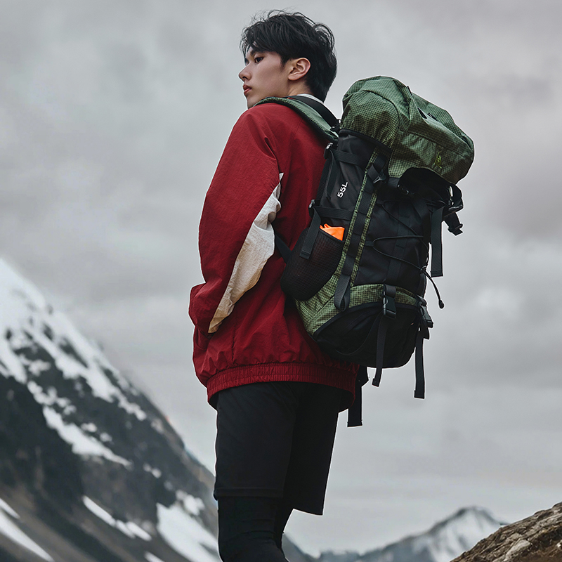 https://fulmo-img-server.com/alphabackpacks/71e2b8ee-4fe3-4bc5-875c-350880c481d4.jpg