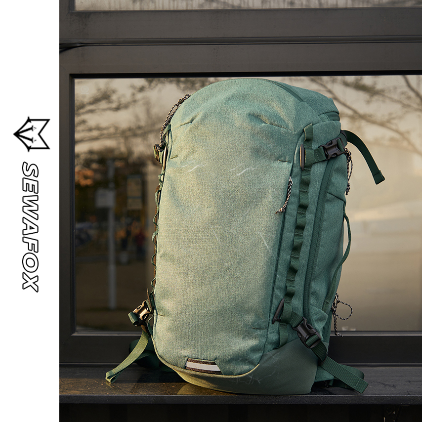 バック パック メンズ 頑丈スリム 登山家の相棒リュック