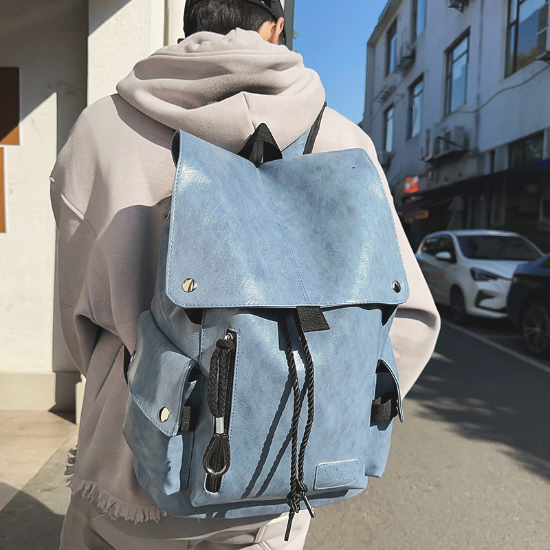 https://fulmo-img-server.com/alphabackpacks/af9c3f4e-c85a-45b7-9e77-2c4c503000e8.jpg