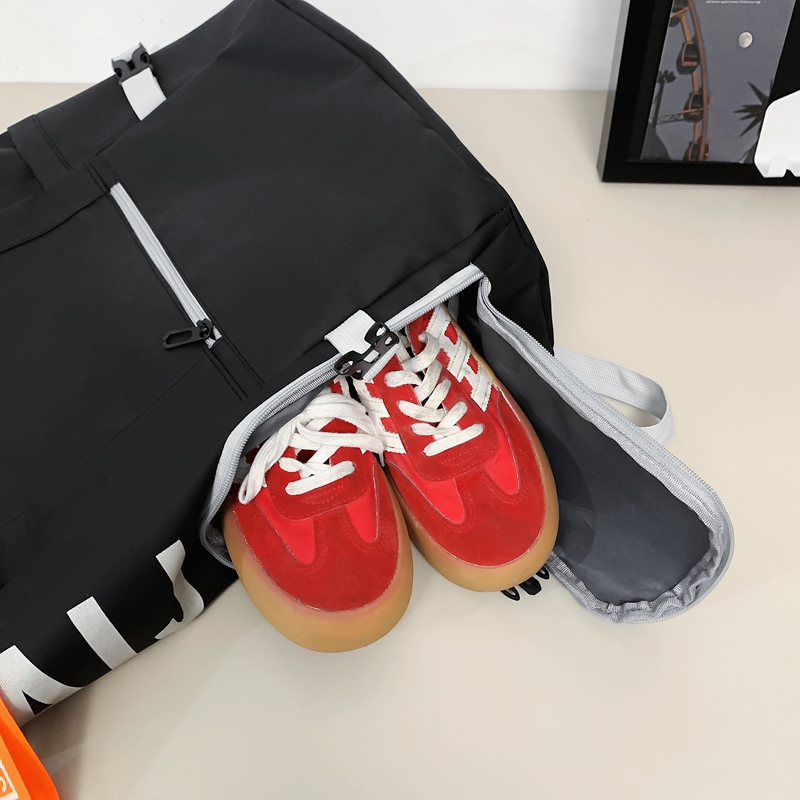 https://fulmo-img-server.com/alphabackpacks/bcdb48dd-fdbf-4773-a517-586d9846932a.jpg