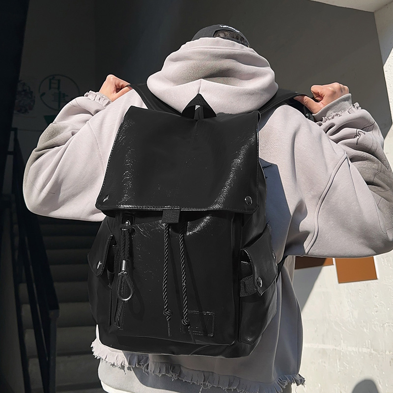 https://fulmo-img-server.com/alphabackpacks/cfa52169-a0c5-49c7-a365-d26b714c674b.jpg