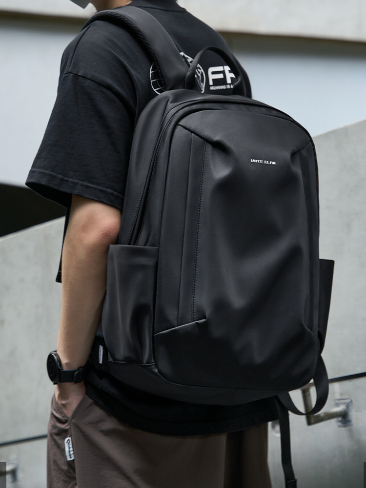 https://fulmo-img-server.com/alphabackpacks/db43a3ac-5008-4fc2-888d-fbff5321d723.jpg